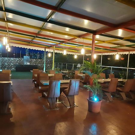 Hotel Lxia Hinjewadi - Indian Nationals Only Pimpri-Chinchwad Exterior photo