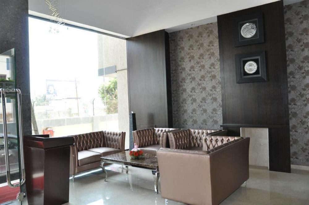 Hotel Lxia Hinjewadi - Indian Nationals Only Pimpri-Chinchwad Exterior photo
