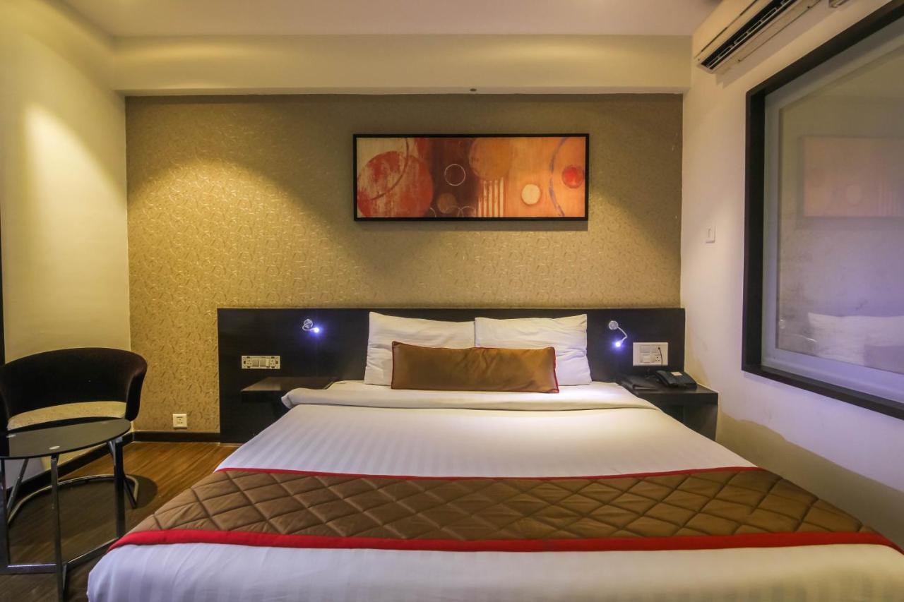 Hotel Lxia Hinjewadi - Indian Nationals Only Pimpri-Chinchwad Exterior photo