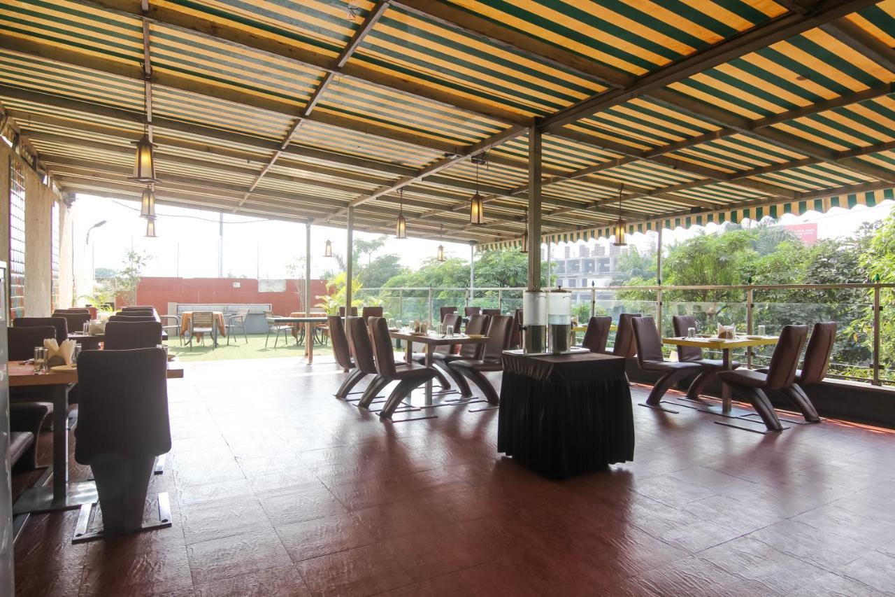 Hotel Lxia Hinjewadi - Indian Nationals Only Pimpri-Chinchwad Exterior photo
